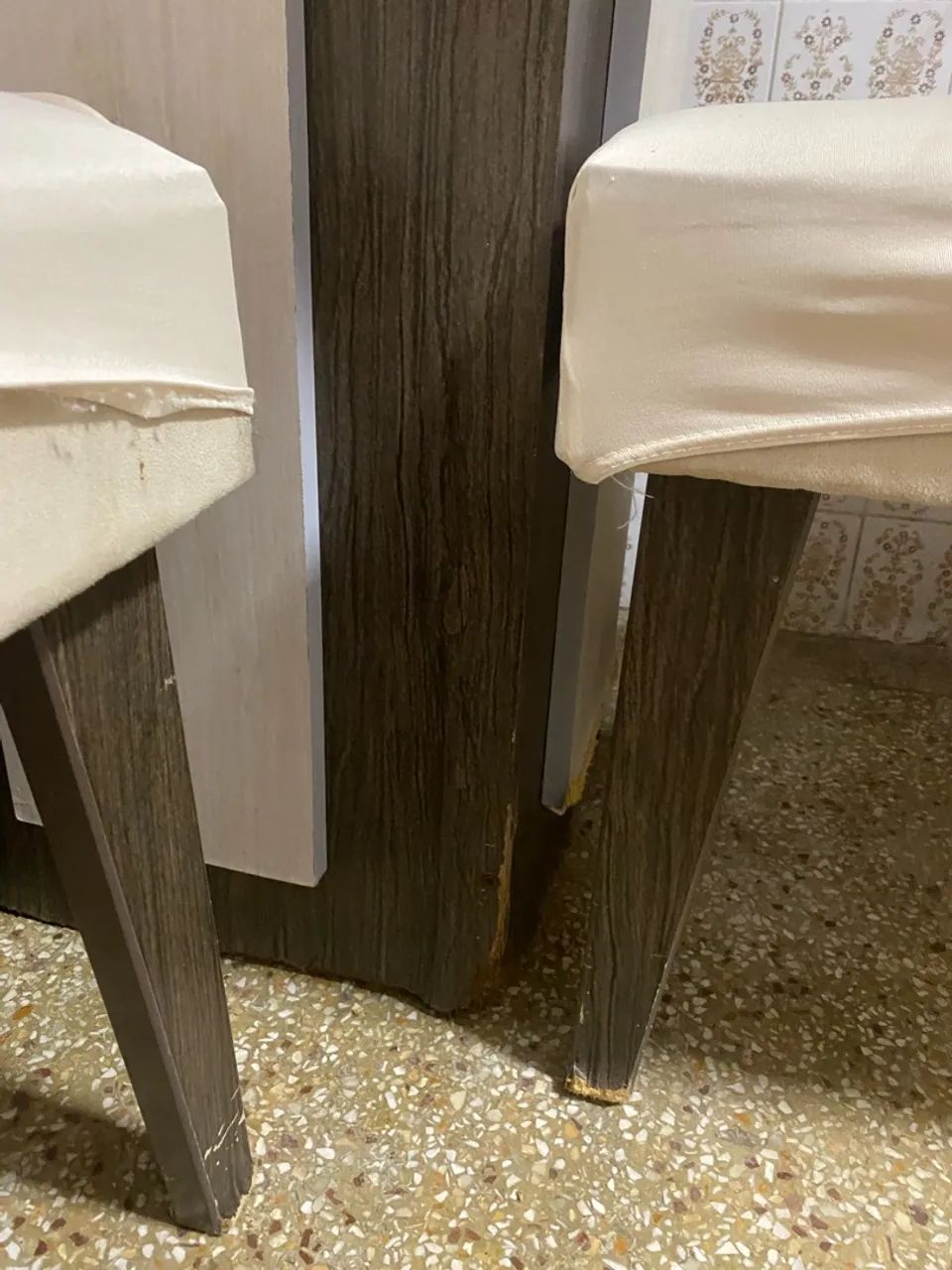 Mesa com 2 cadeiras  - Foto 4