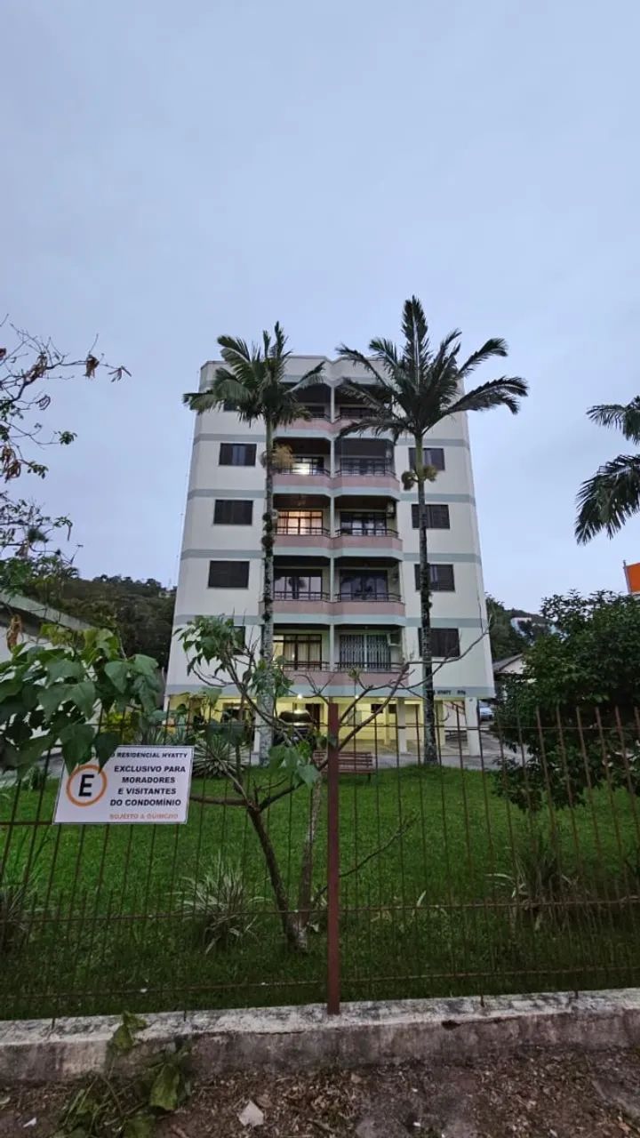 Um Quarto para Alugar em Florianópolis - tranquilidade e conforto próximos a UFSC
