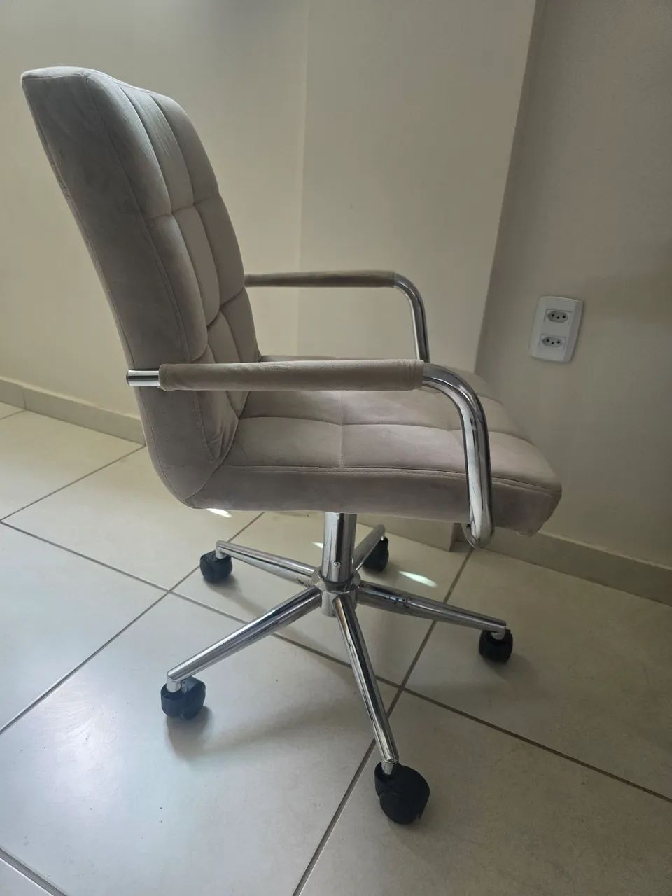 Cadeira Penteadeira Cinza - Foto 4