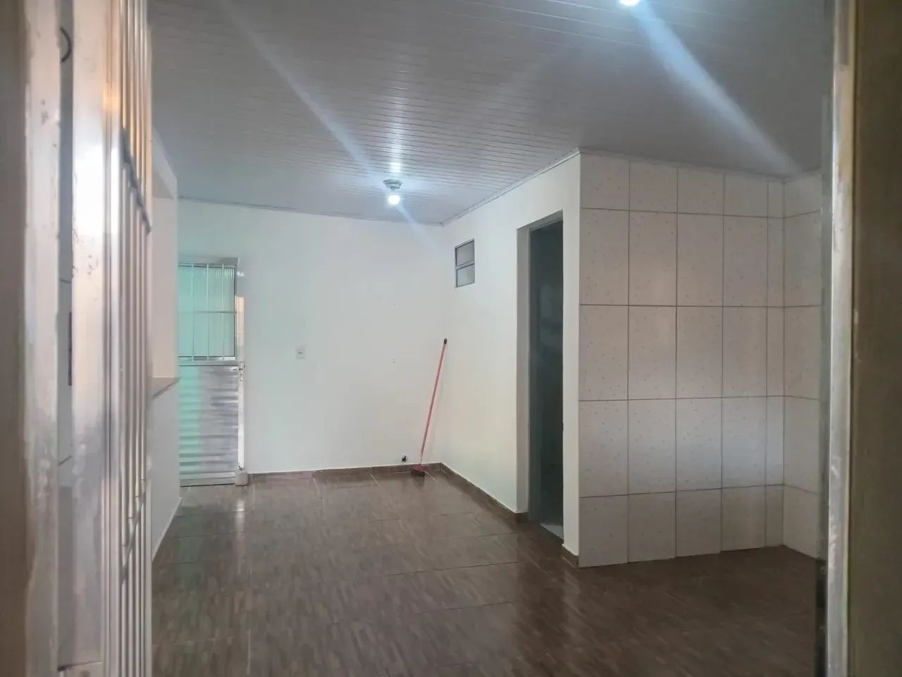 CASA TÉRREA COM 02 DORMITÓRIOS NO BAIRRO QUARTO CENTENÁRIO - Foto 4