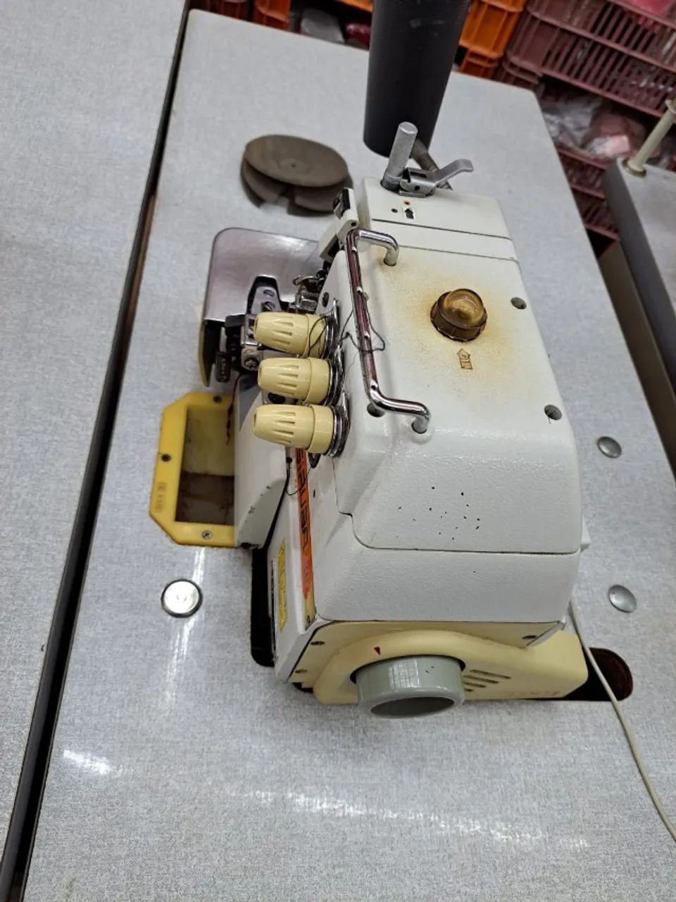 Overlock Industrial Siruba - Foto 2