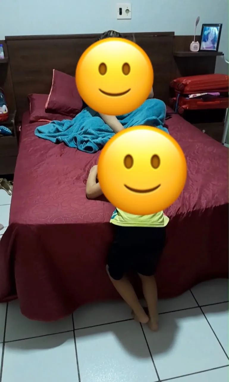 Vendo Cama Box Casal com cabeceira  - Foto 2