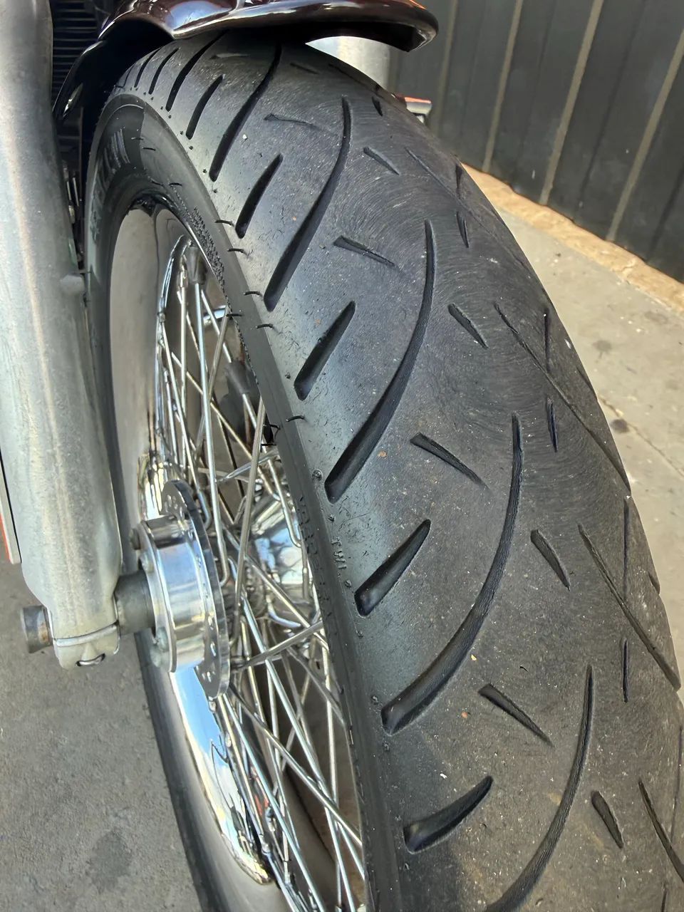 Harley Davidson Dyna Super Glide - Foto 5