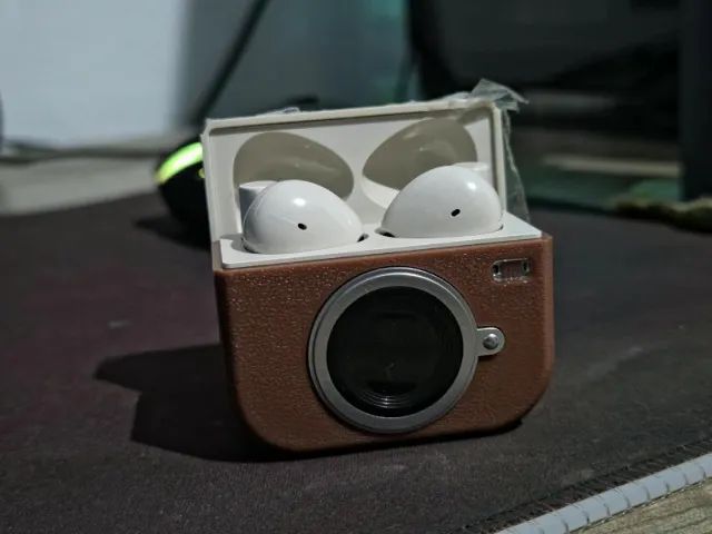 Fone de Ouvido TWS Estilo Retro Câmera - Foto 3