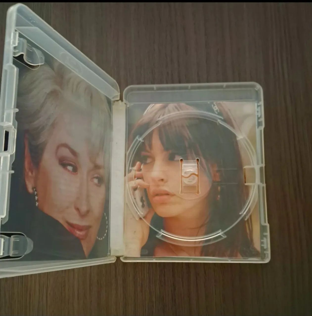 Blu-ray O Diabo veste prada primeira edição  - Foto 3