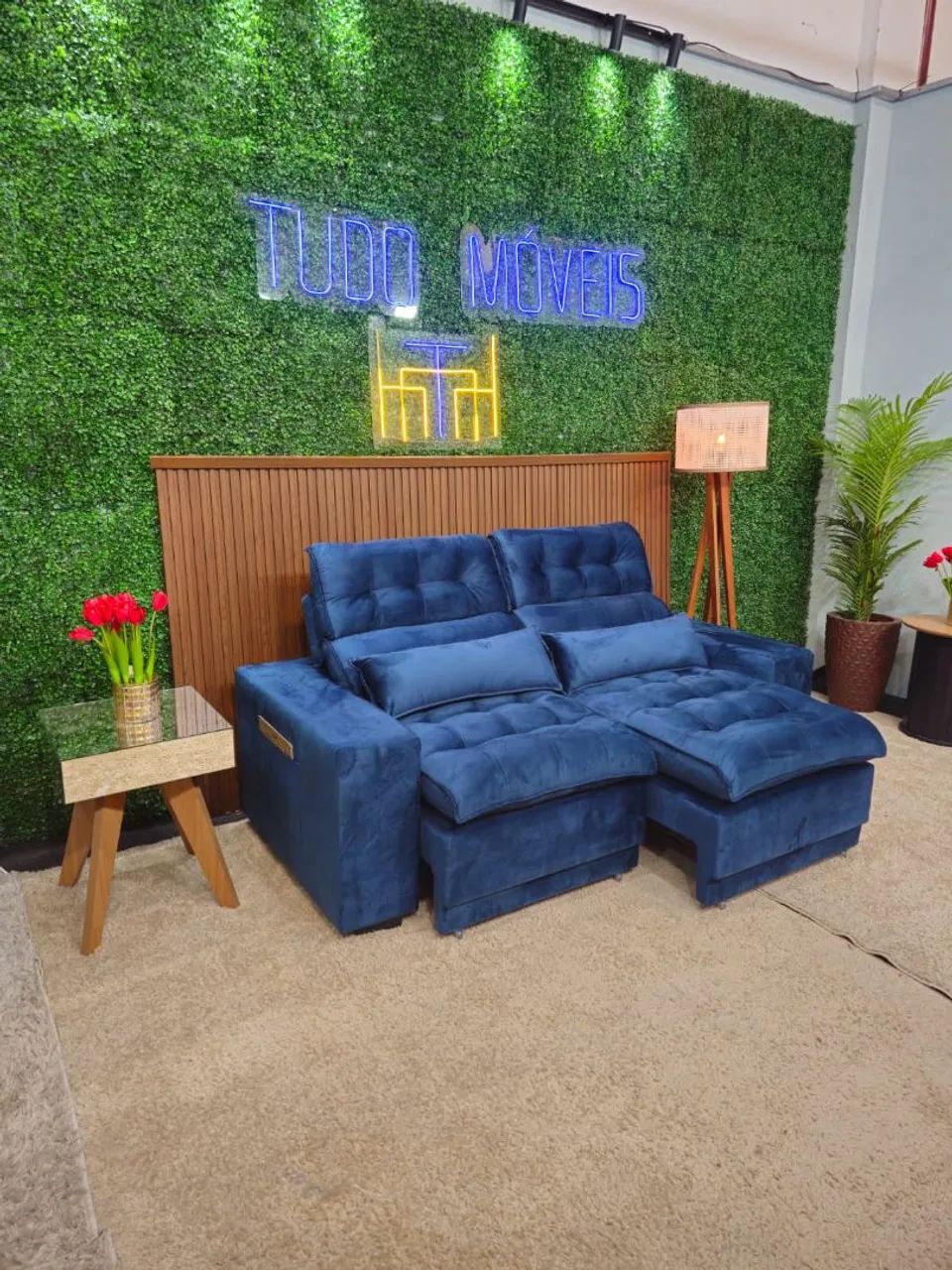 SOFA RETRÁTIL E RECLINAVEL 3 LUGARES