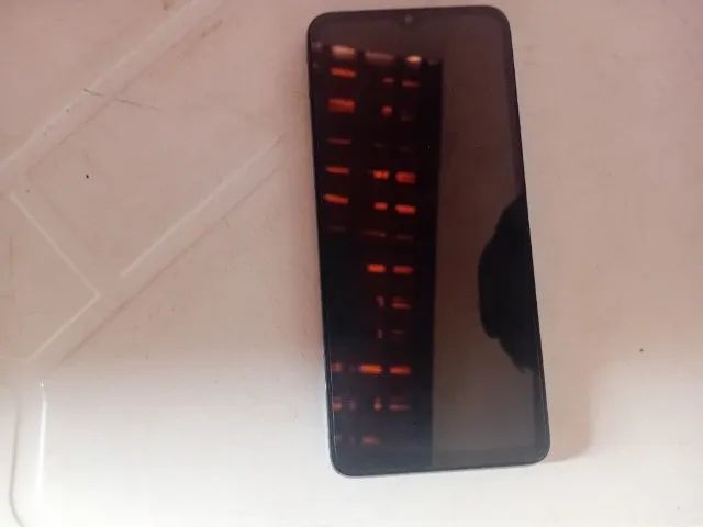 Celular pra uso de peças com a tela trocada nova - Foto 2