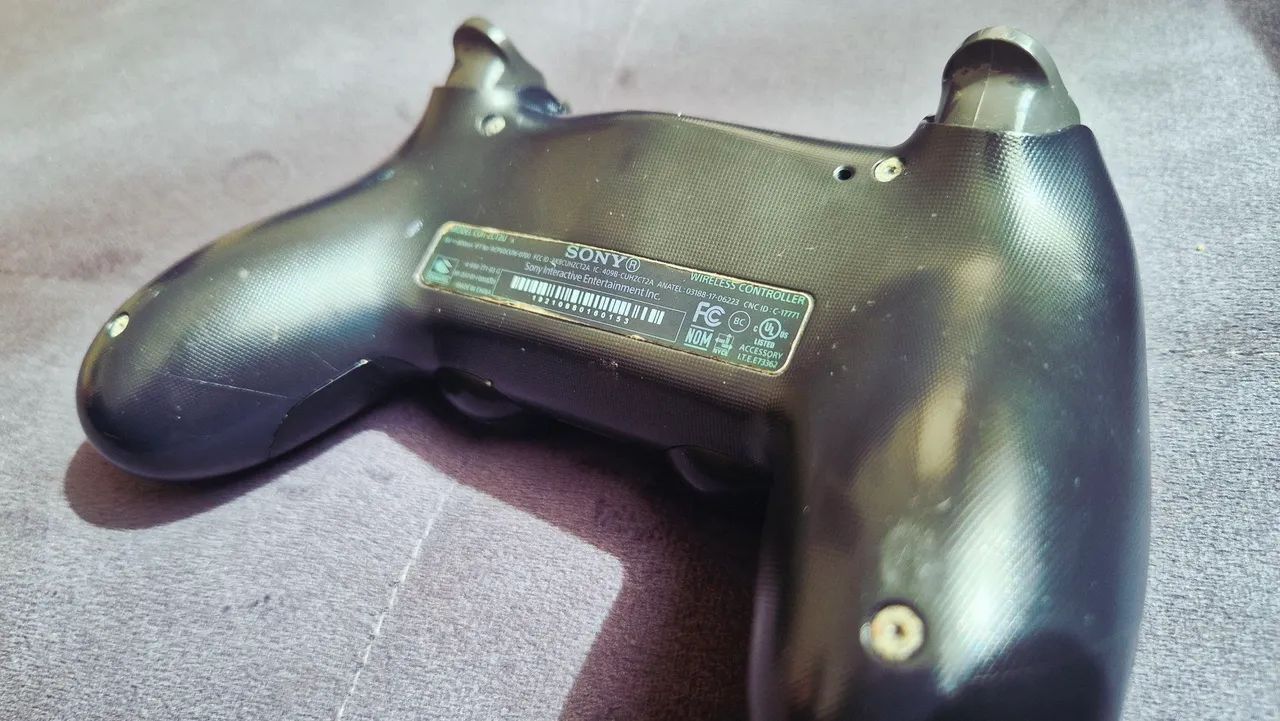 ? Controle PS4 Original ? Com defeito no L2 - Foto 4