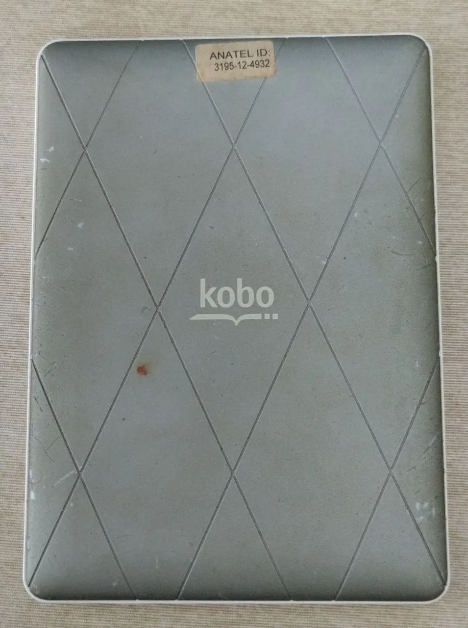 E reader Kobo Glo 6" com defeito  - Foto 4