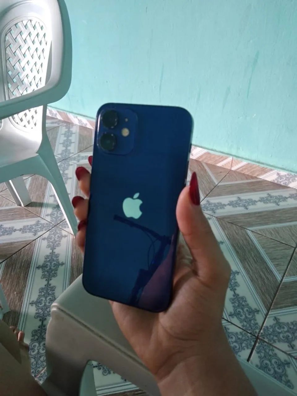 iPhone 12