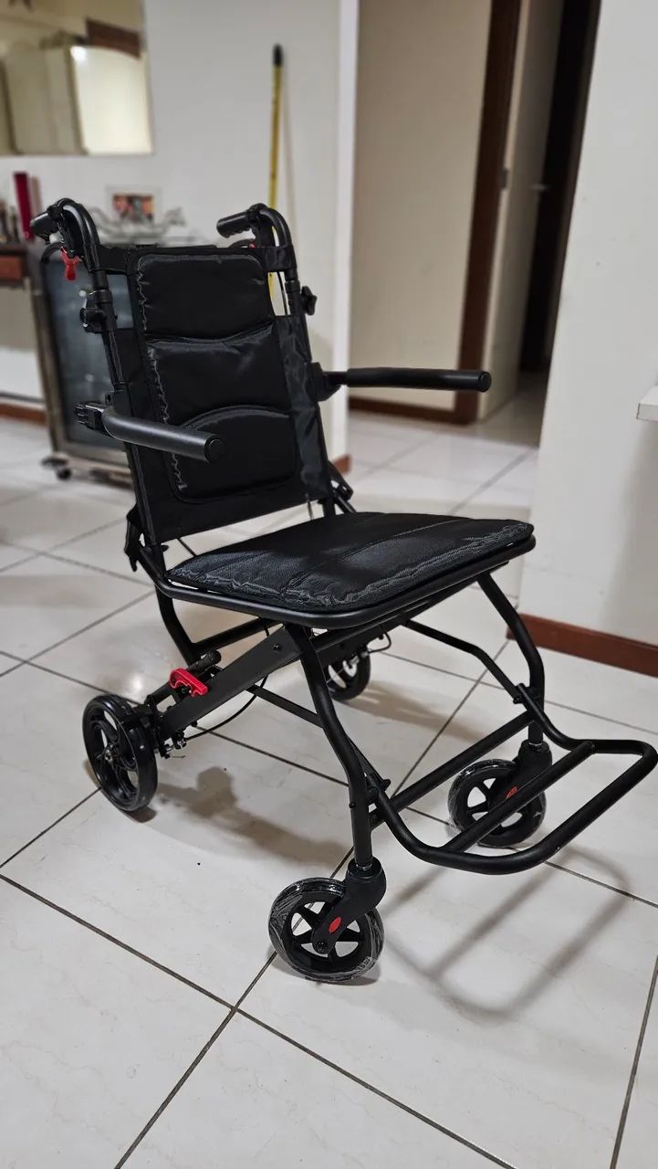 Cadeira de Transporte Dellamed nova - Foto 4