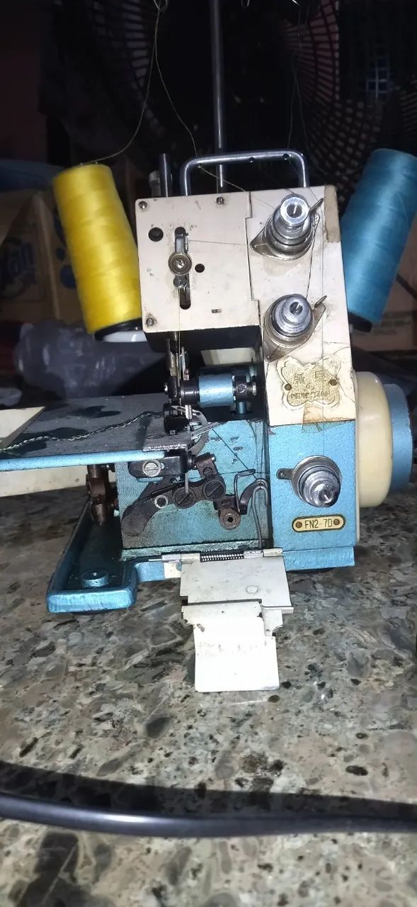 Máquina de costura overloque  - Foto 5