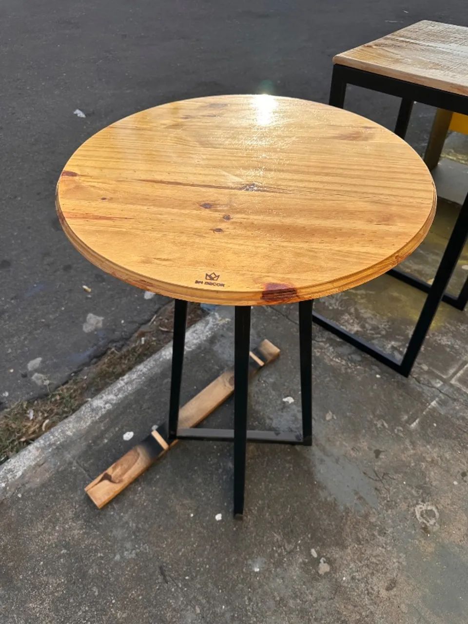 Mesa em metalon com pinus - Foto 2