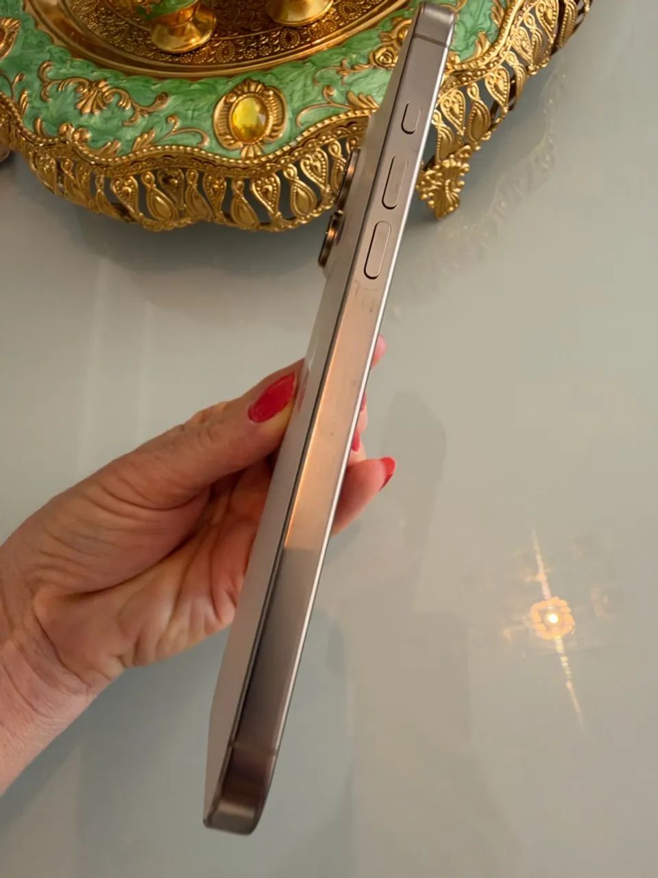 Celular iPhone 16 pro Max 256 gigas semi novo  - Foto 2