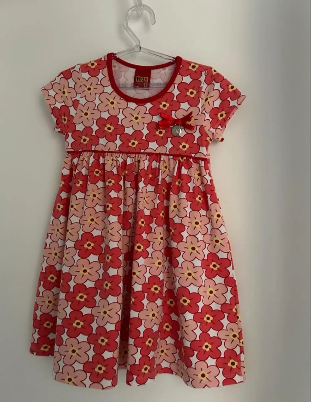 Vestido Kyly, tamanho 4 anos.