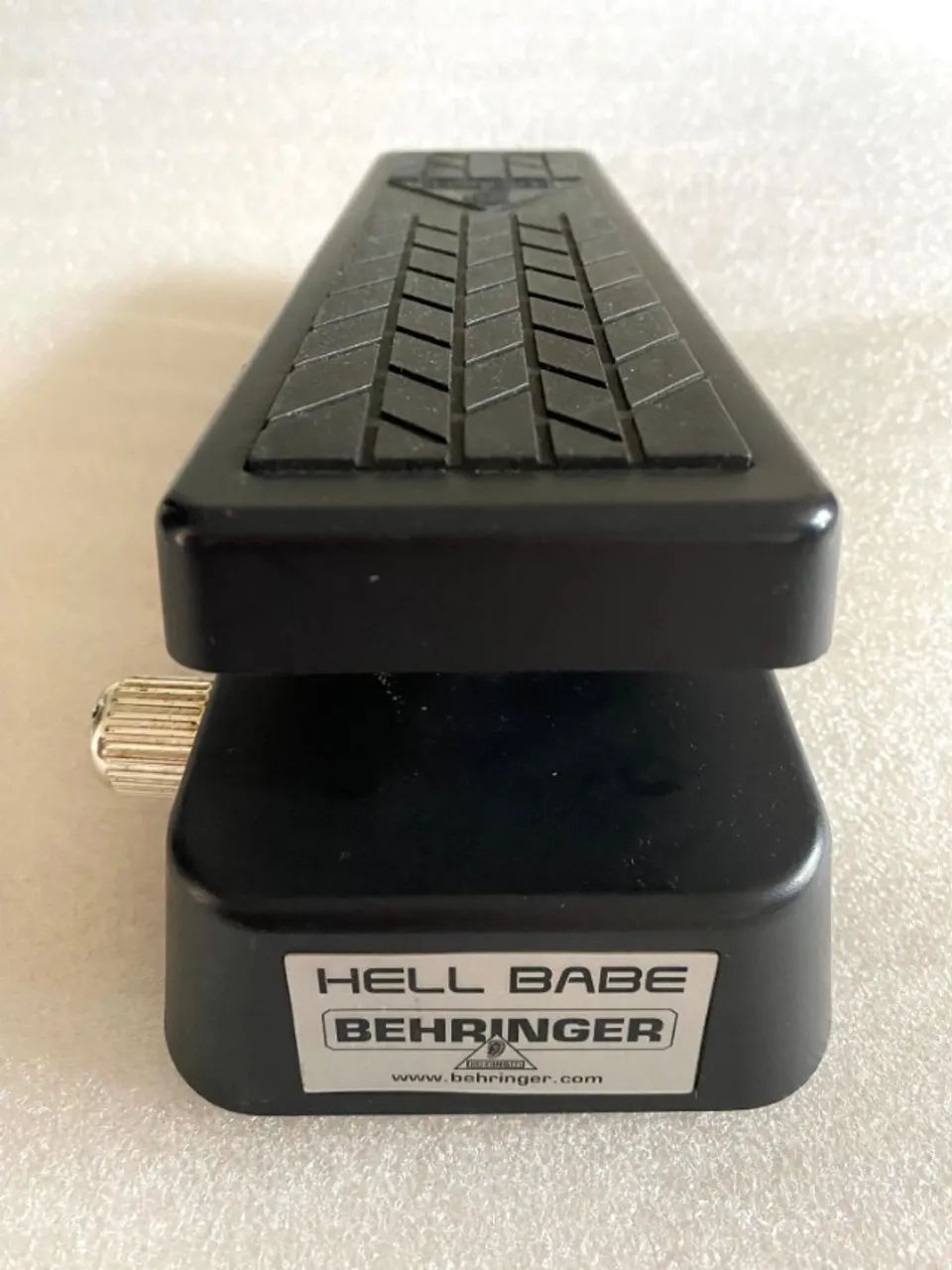 Pedal Wah Behringer Hellbabe - Foto 4
