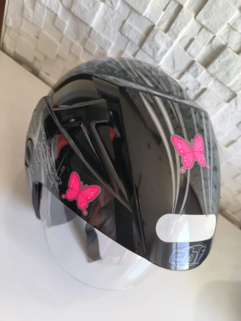 Capacete feminino 