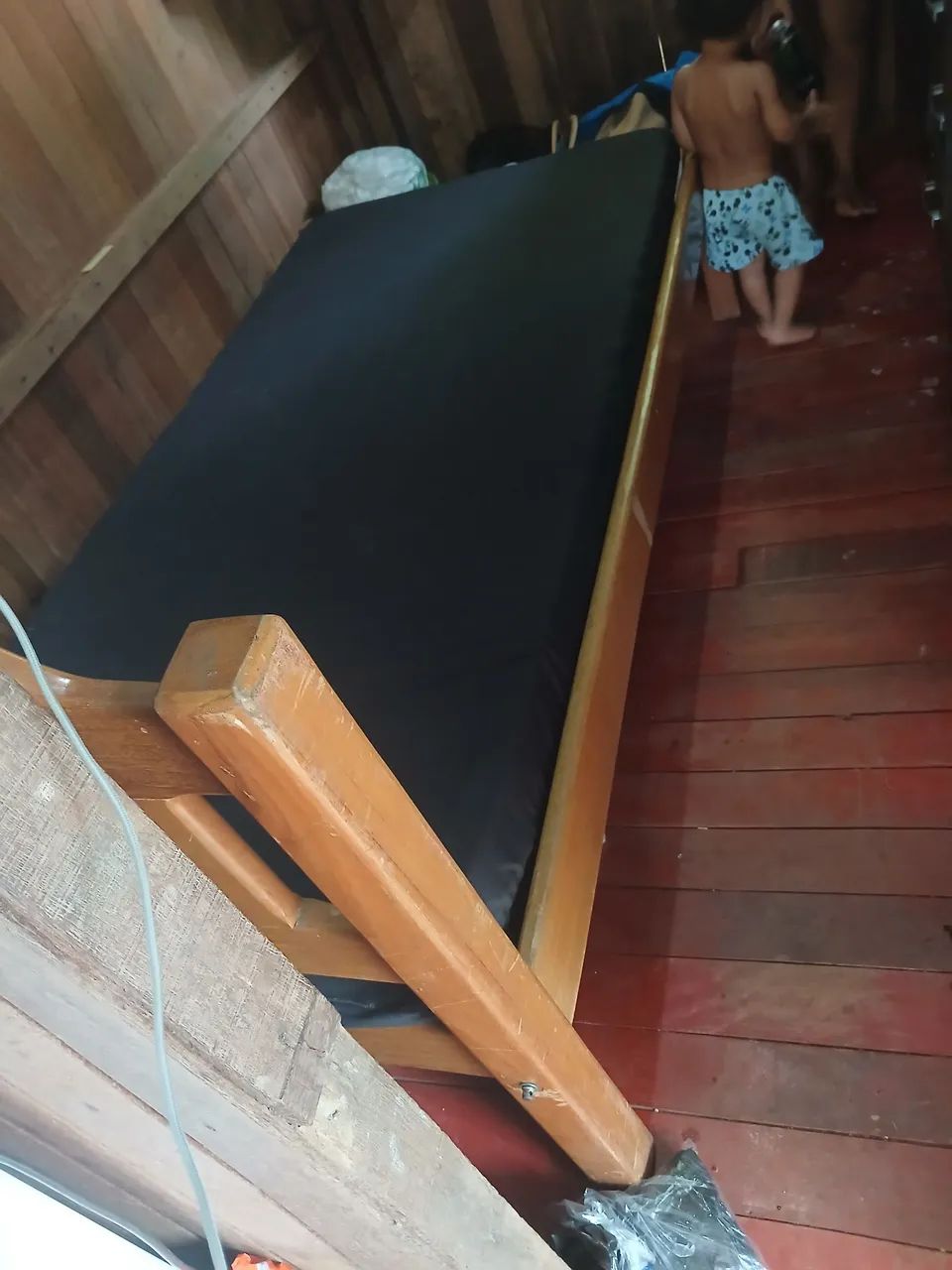 Vende se cama de solteiro - Foto 3