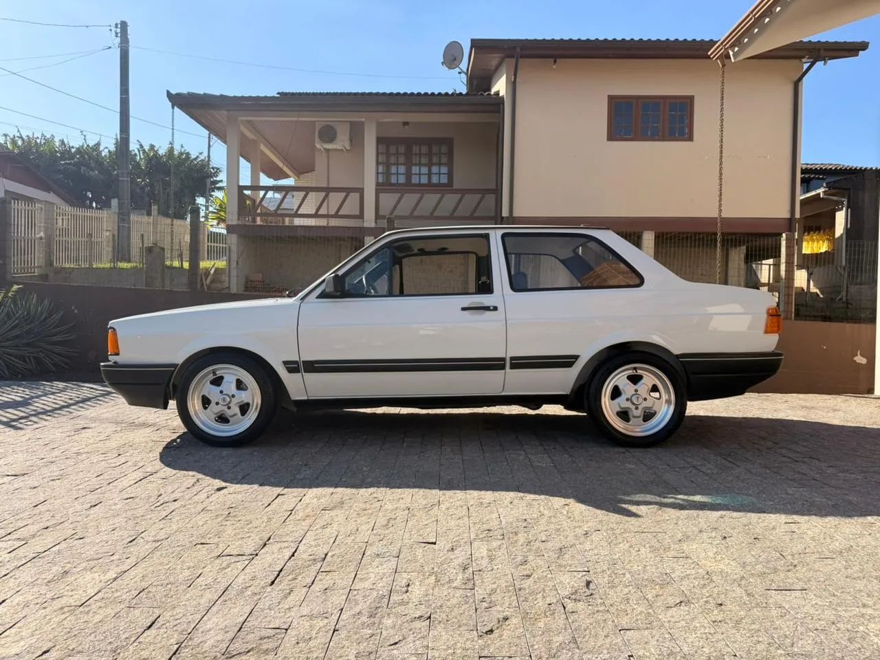 Volkswagen Voyage GL/ Special 1.6/ 1.8 (álcool) 1988