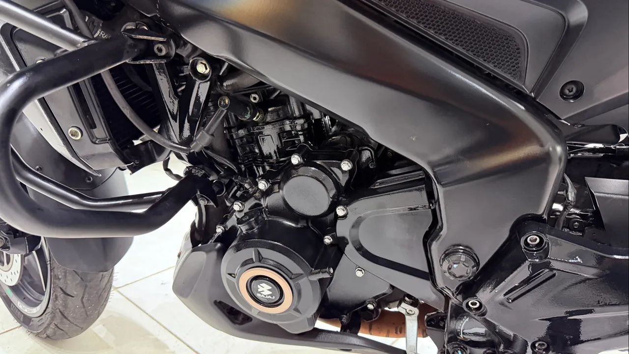 Bajaj Dominar 400 - Foto 4