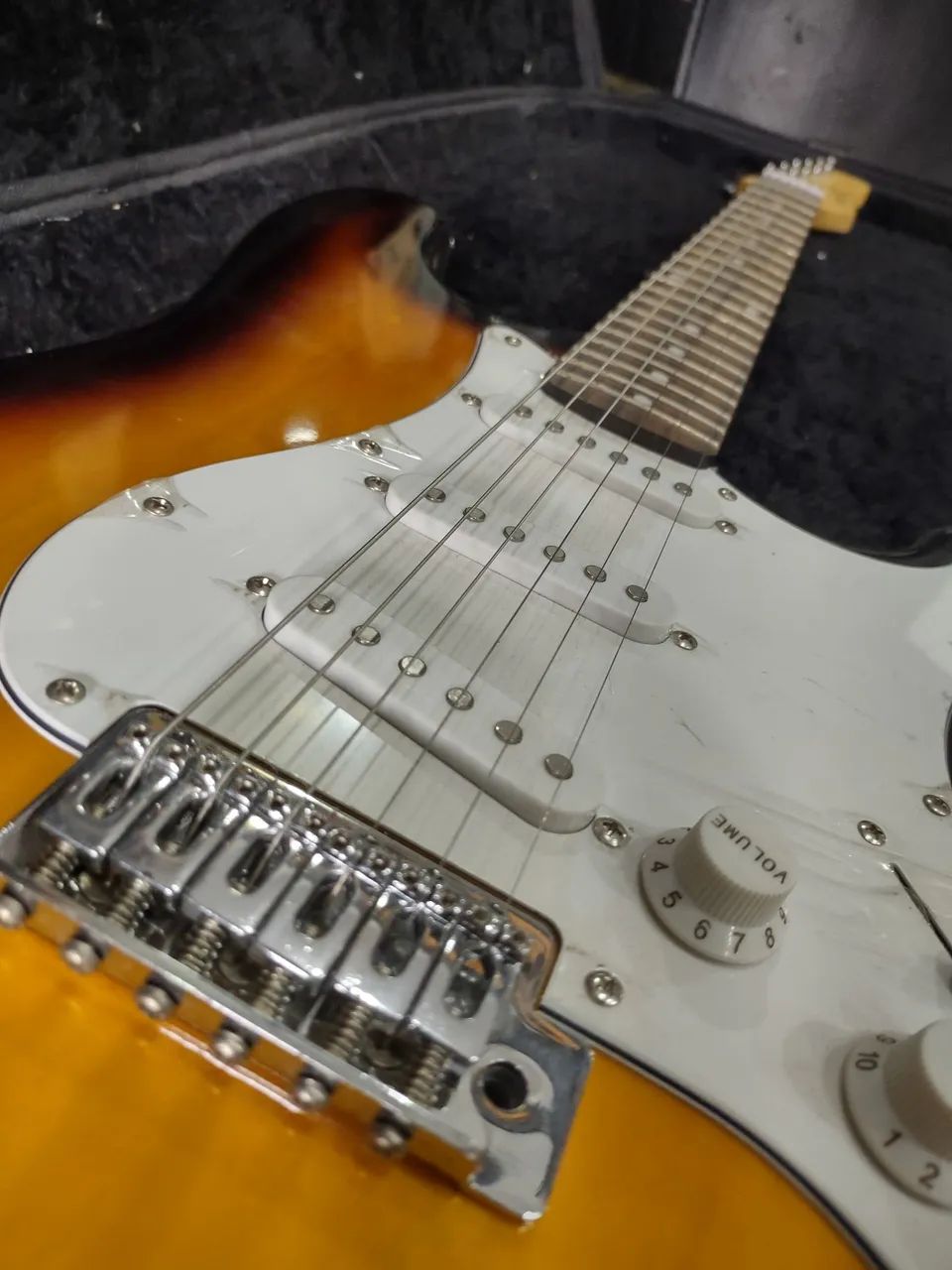 Guitarra Rock By Condor Stratocaster PRECINHO - Foto 3