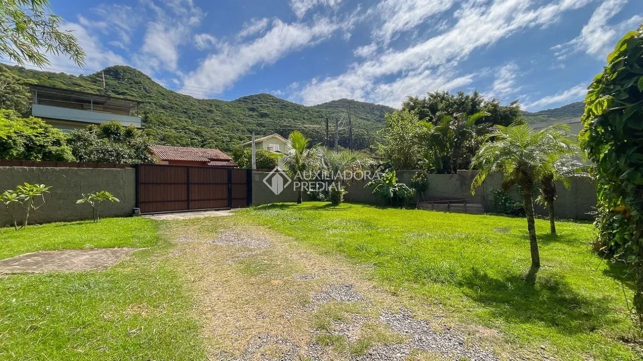 Casa à venda nos Açores com terreno amplo de 500 m² - Foto 5