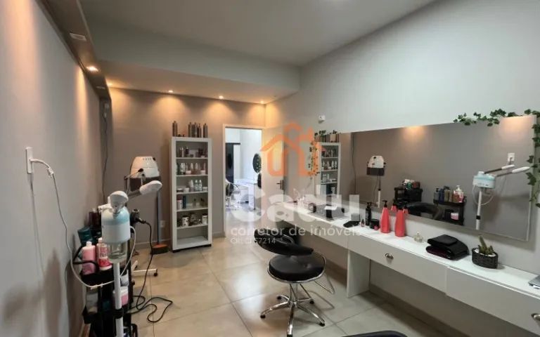 Imóvel Comercial com Renda à Venda em Passos/MG - 3 Salas Comerciais + Apartamento - Foto 4