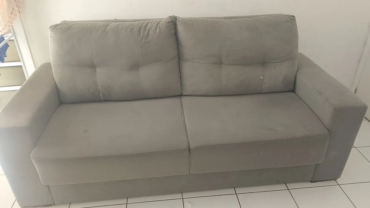 Sofá 2 lugares 