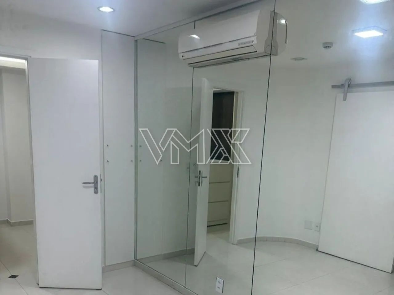 SALA COMERCIAL A VENDA EM SANTANA - SP