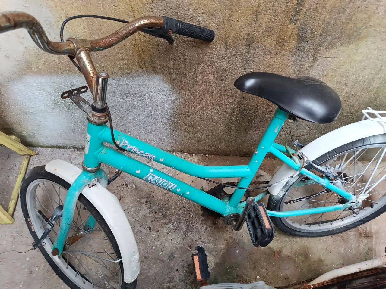 Vendo duas 2 bicicletas pelo o preço de uma  - Foto 2