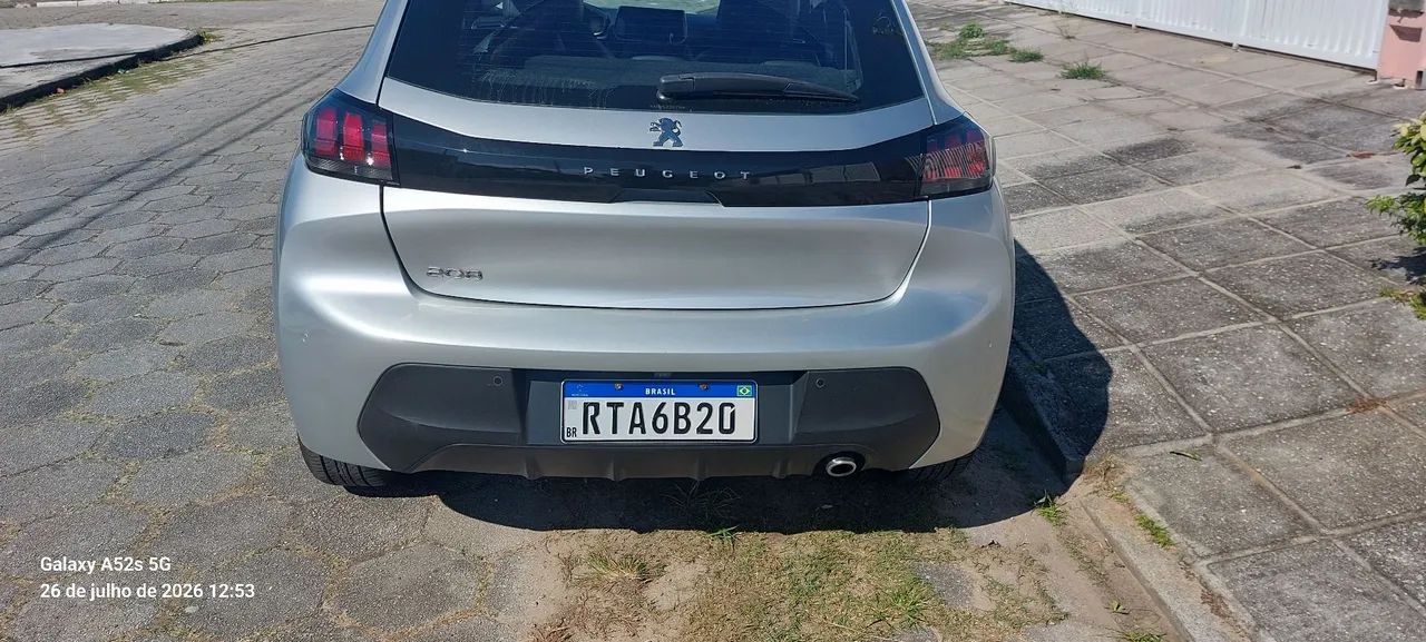 Peugeot 208 2022