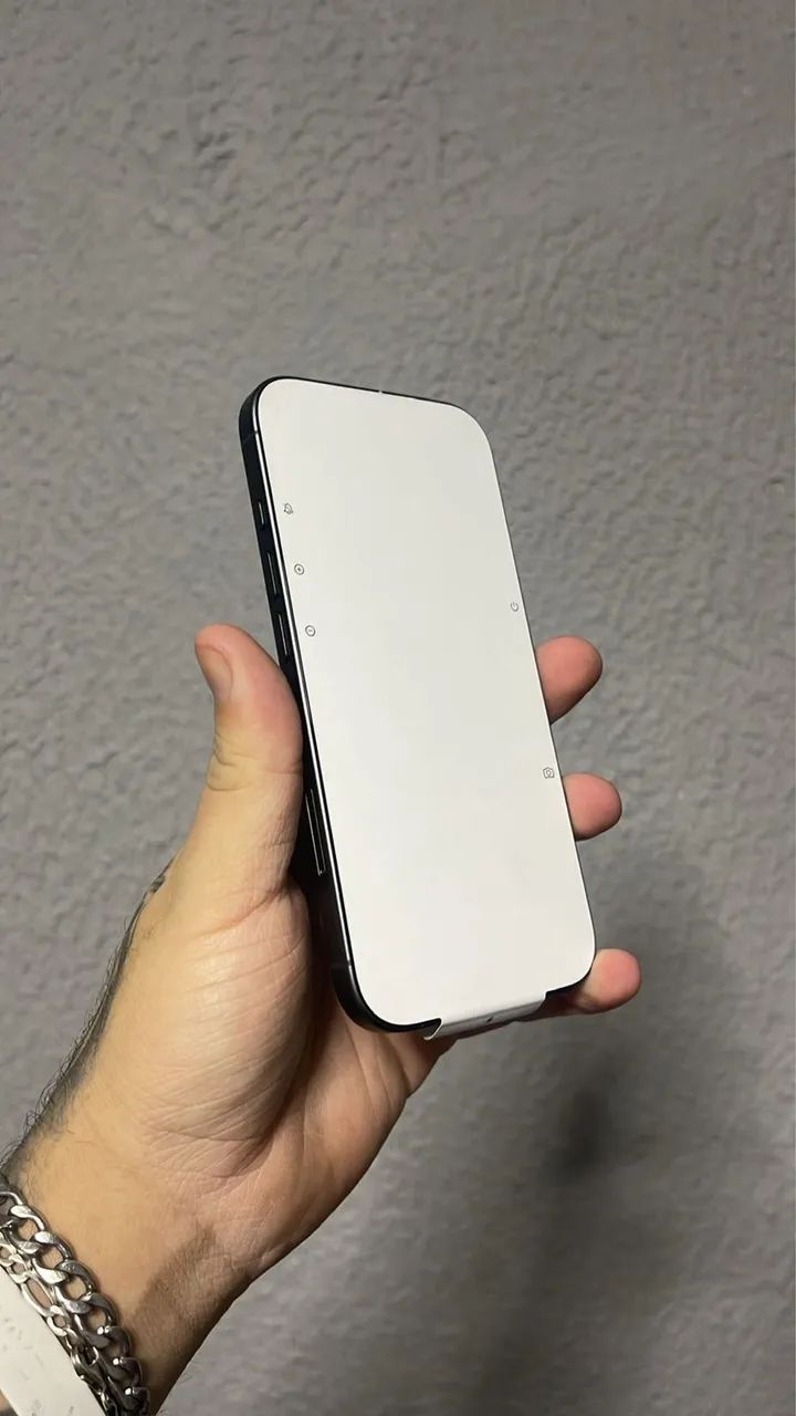 IPHONE 17 - Foto 3