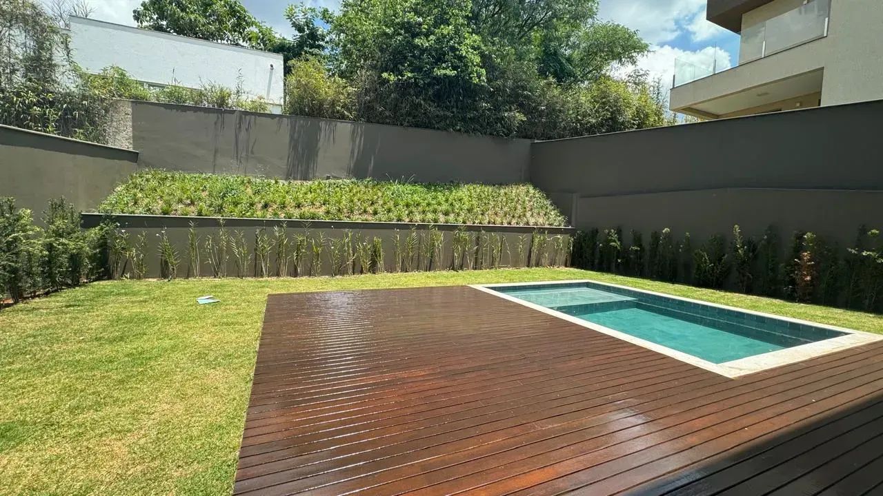 Casa 4 suítes - dois pavimentos e 349,12 m² de área construída em Alphaville - Foto 4