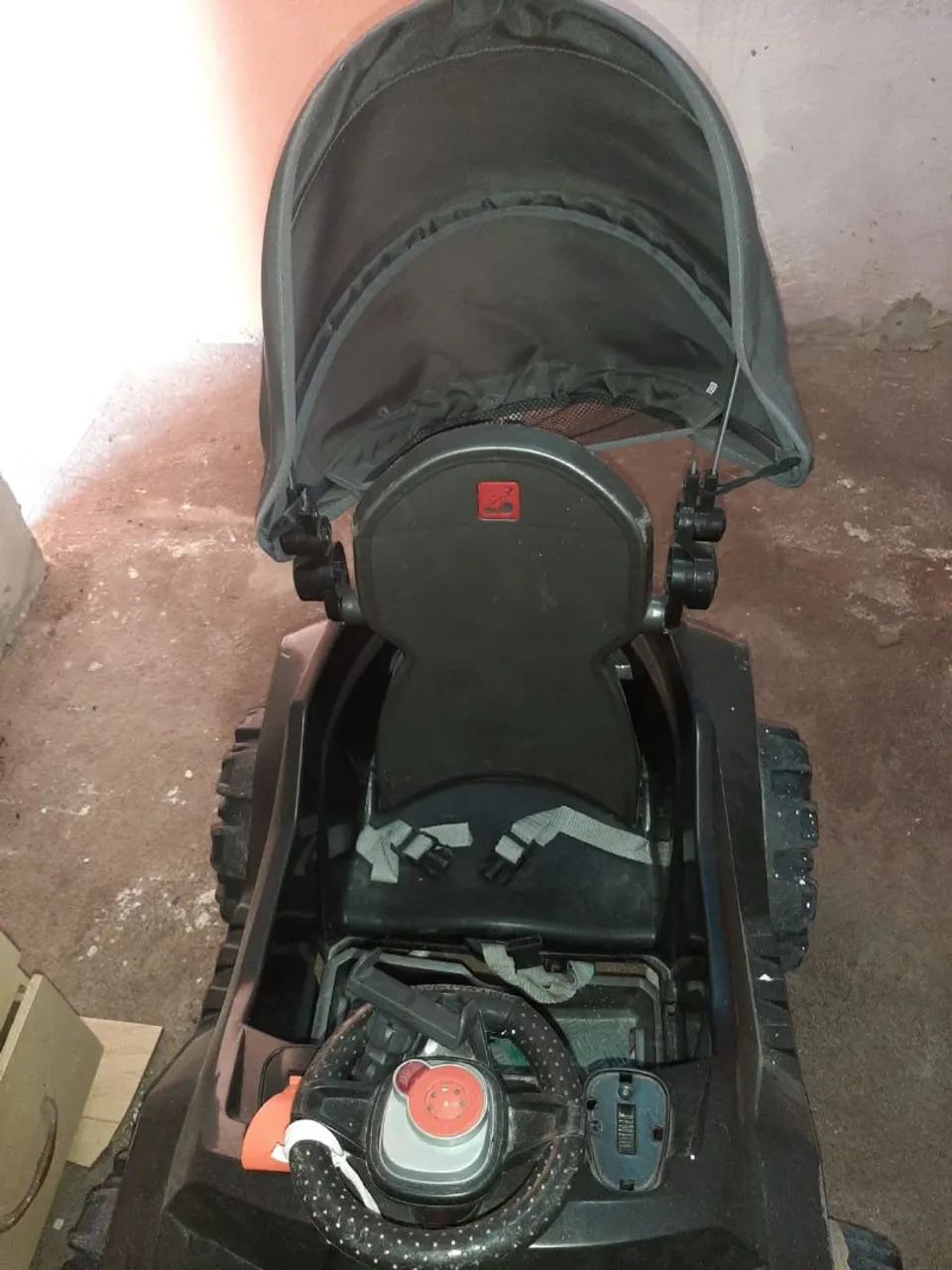 Vende-se carrinho de empurrar com as mãos  - Foto 2