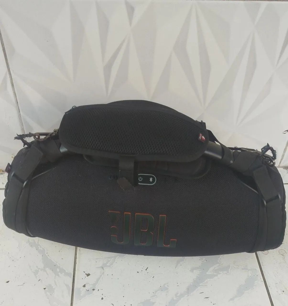 Bombox3 nova , 1600