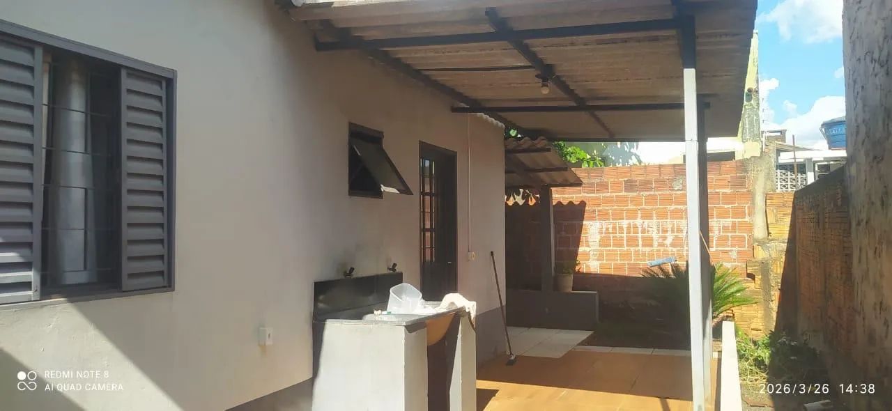 Vende- se casa com terreno grande para construção  - Foto 5