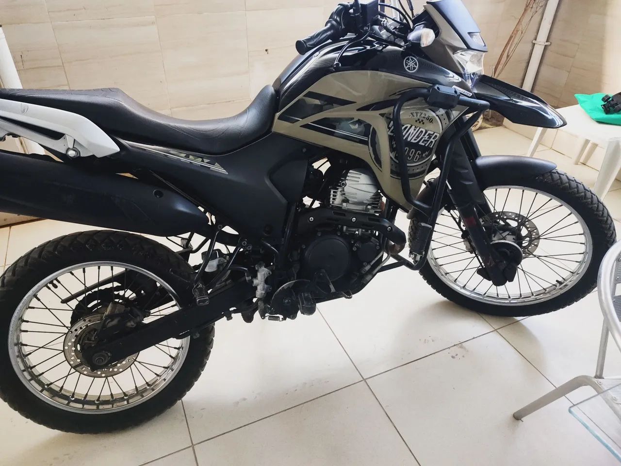 Yamaha lander