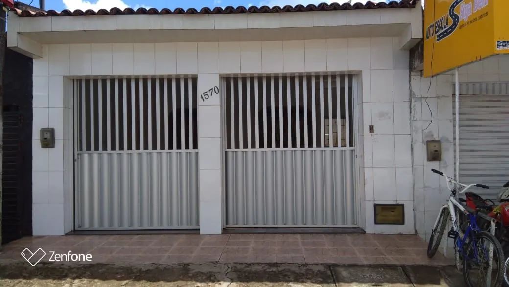 Casa pronta para morar ou montar um negócio 
