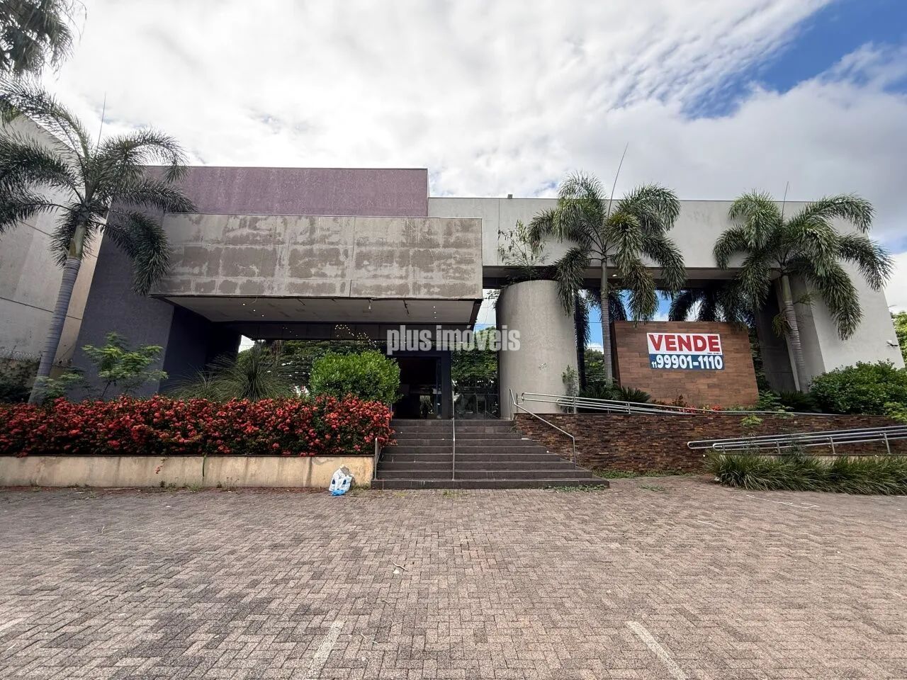 IMÓVEL COMERCIAL AO LADO DA PONTE DA AMIZADE - Foto 2