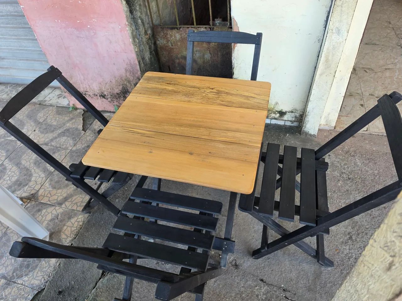 Jogo de mesa nova - Foto 2