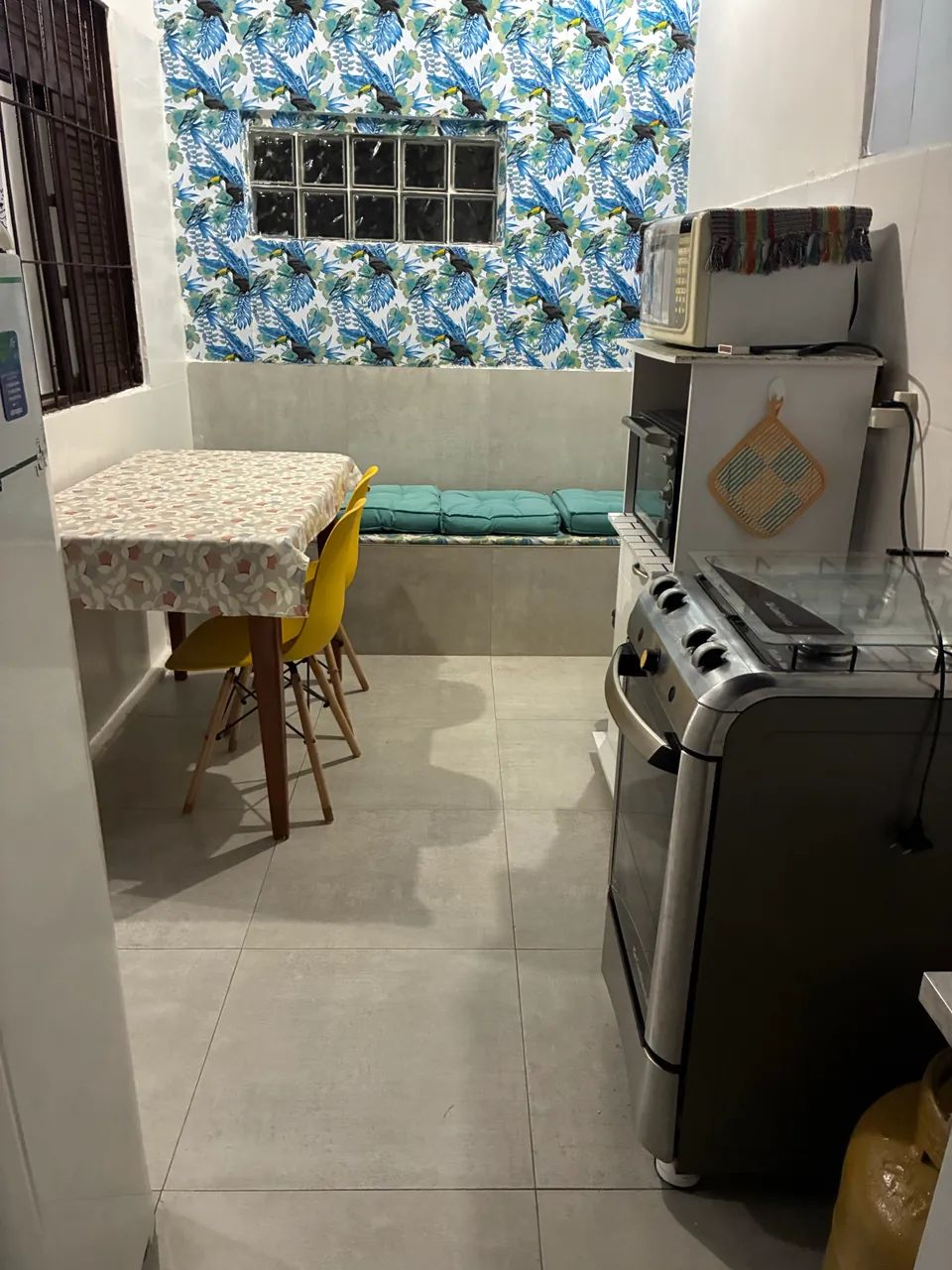 Casa 1 quarto, mobiliada, rua fechada, segurança 24 h, em Vilas Atlântico  - Foto 3