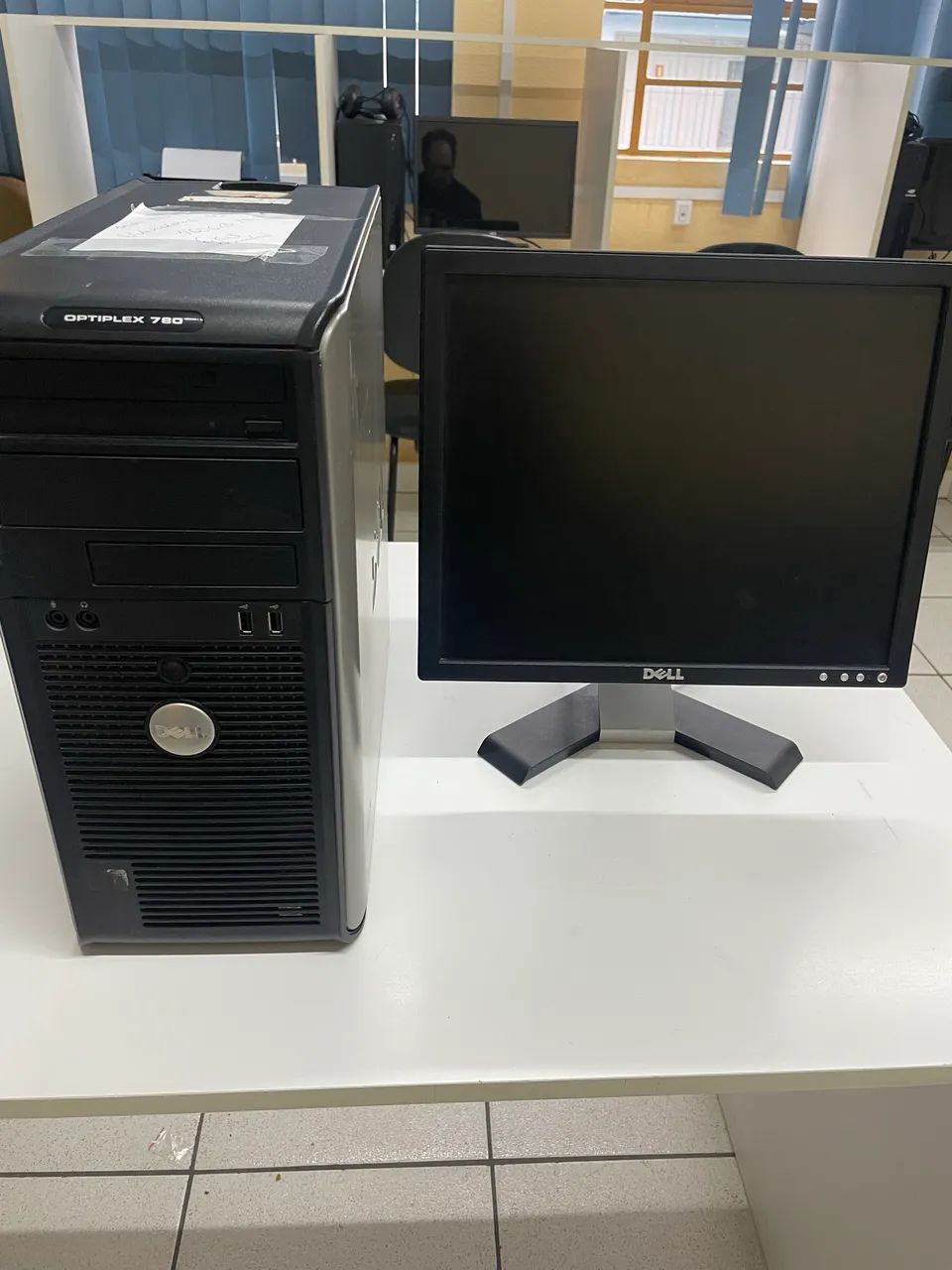 Desktop e Tela Dell - Windows 10