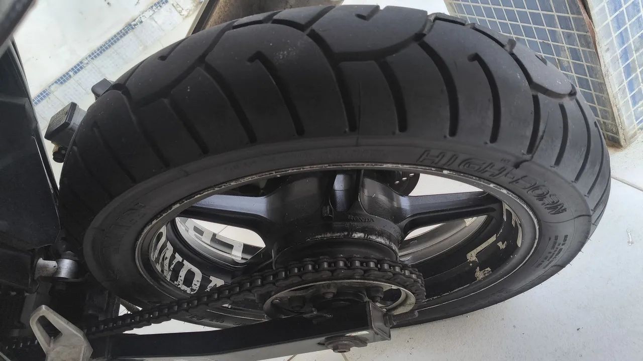 CB 300R - Foto 5