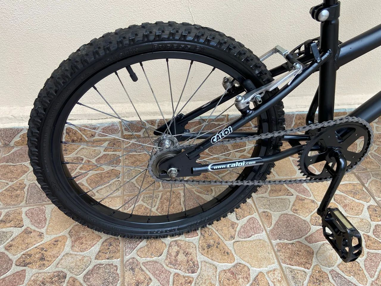 Bicicleta Caloi aro 20  impecável R$ 400.00 - Foto 2