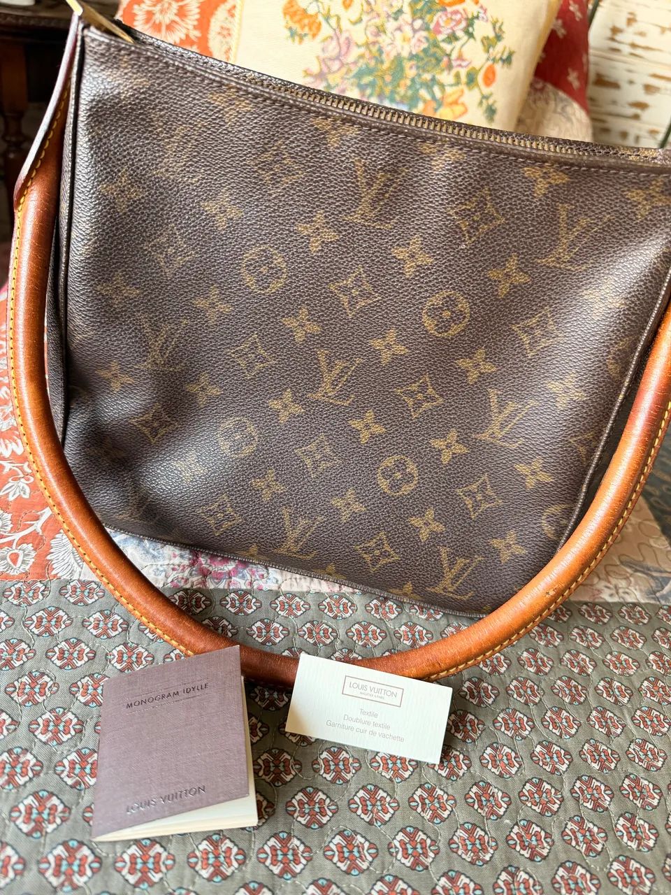 Bolsa Louis Vuitton HOBO LOOPING - Foto 4