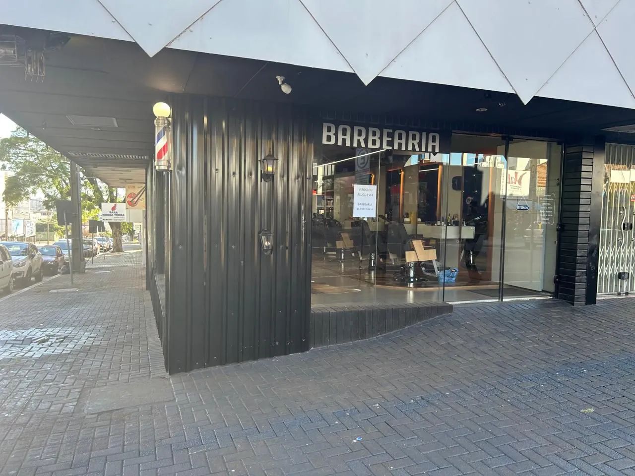 Vendo Barbearia Excepcional Localização  - Foto 4