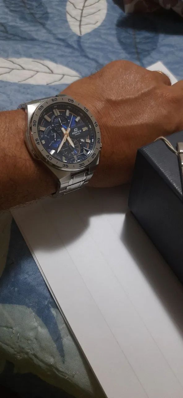 Vendo lindo relógio original edifice casio cronógrafo   - Foto 4