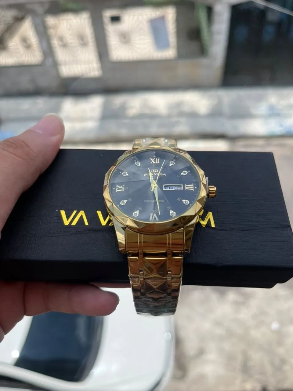 RELOGIO DE LUXO ESTILO DIAMANTADO - OFERTAS - Foto 5