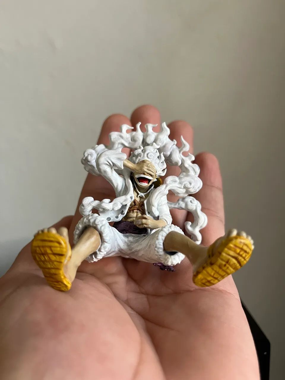Luffy gear 5 action figure 