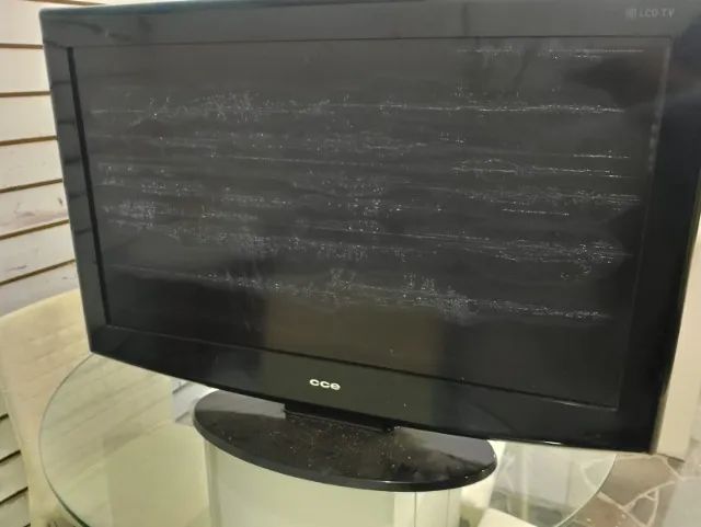 Tv LCD CCE 32 com defeito - Foto 2